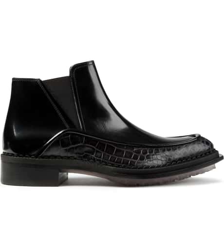 McQ Alexander McQueen - Black Uprising Chelsea Boots | HBX display picture 1