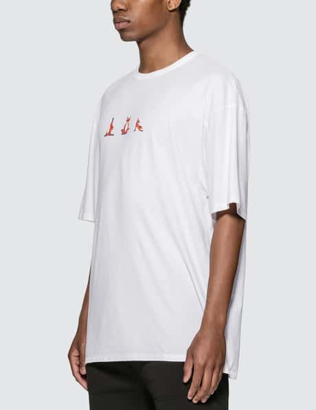Maison Kitsuné - Yoga Fox Print T-shirt | HBX - Globally Curated 