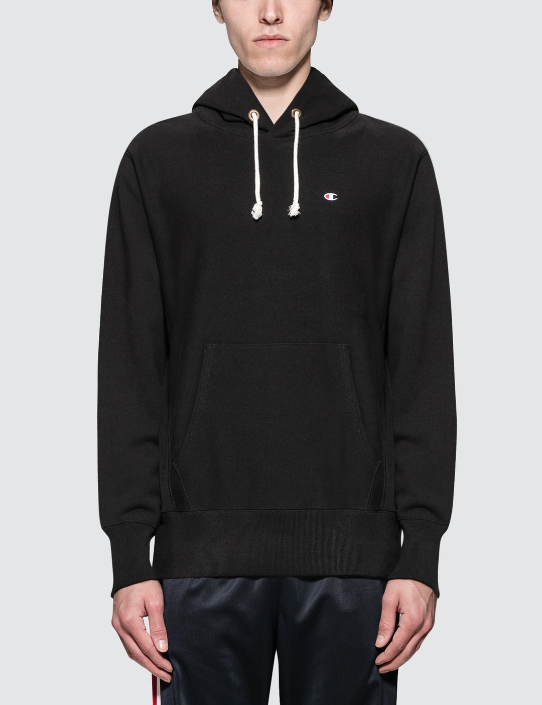 hurtig jeg er træt Bulk Champion Reverse Weave - Hoodie With Script Logo At Hood | HBX - Globally  Curated Fashion and Lifestyle by Hypebeast