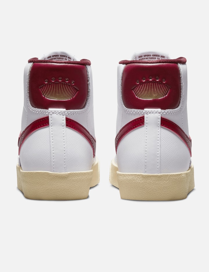 Nike Blazer Low '77 SE Placeholder Image