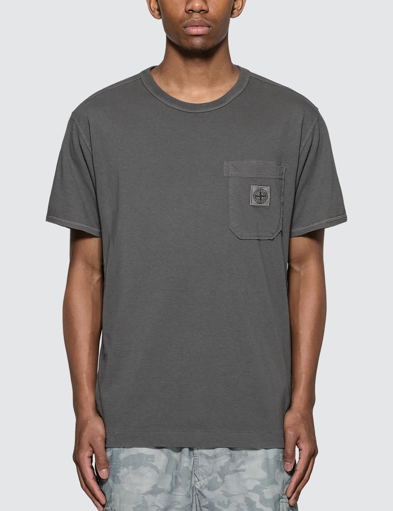 stone island t shirt with pocket