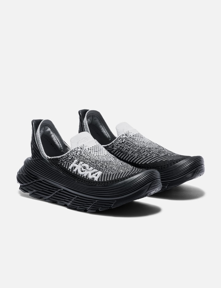 HOKA Restore TC