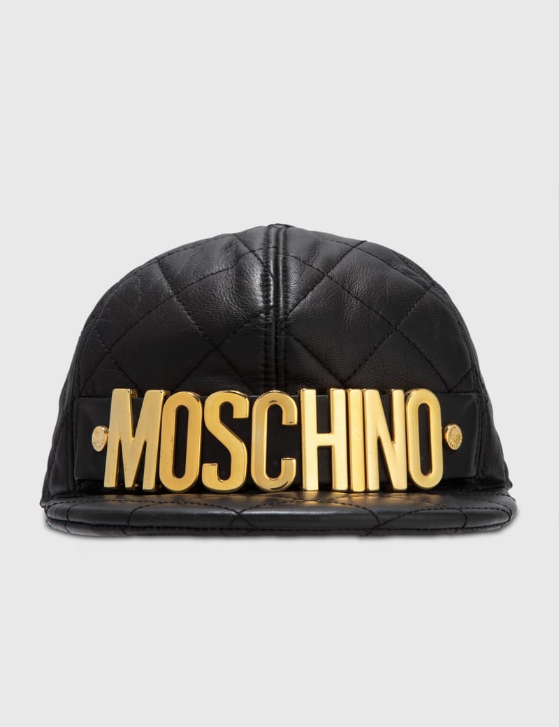 moschino hat
