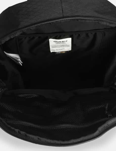 Day Pack 25L view 15