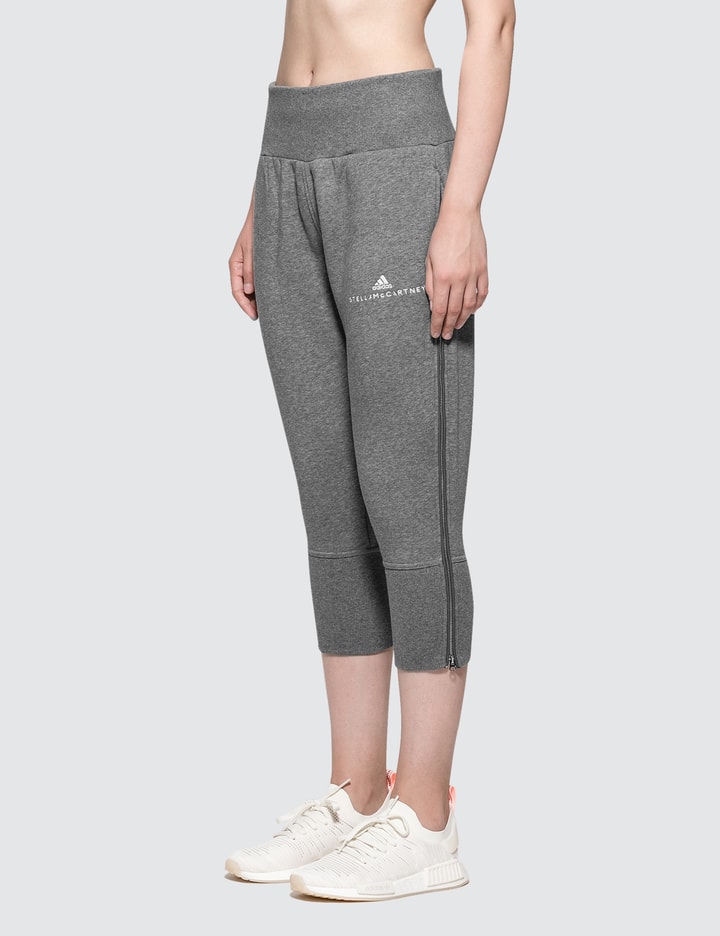 Ess 3/4 Sweat Pants Placeholder Image