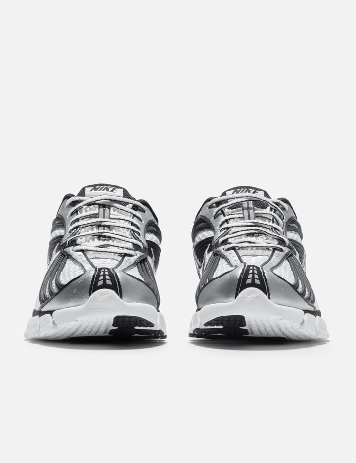 Zoom Skylon 11 view 2