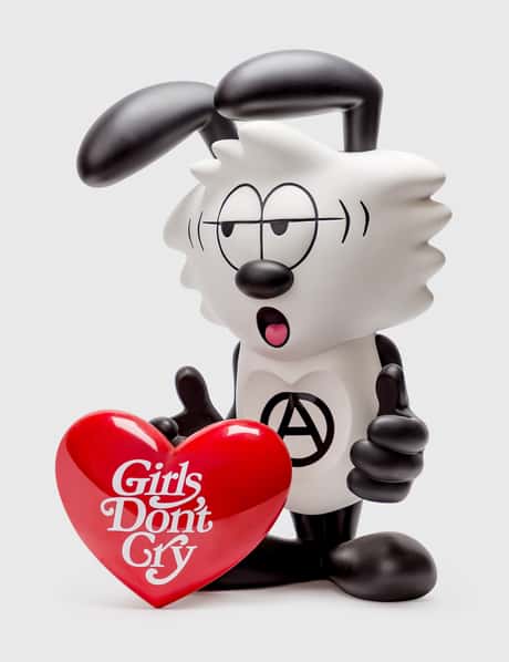 Girls Don T Cry Girls Don T Cry Verdy Vick Lamp Figure Hbx ハイプビースト Hypebeast が厳選したグローバルファッション ライフスタイル