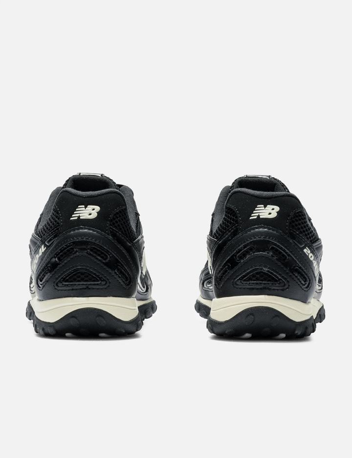 New Balance 204L