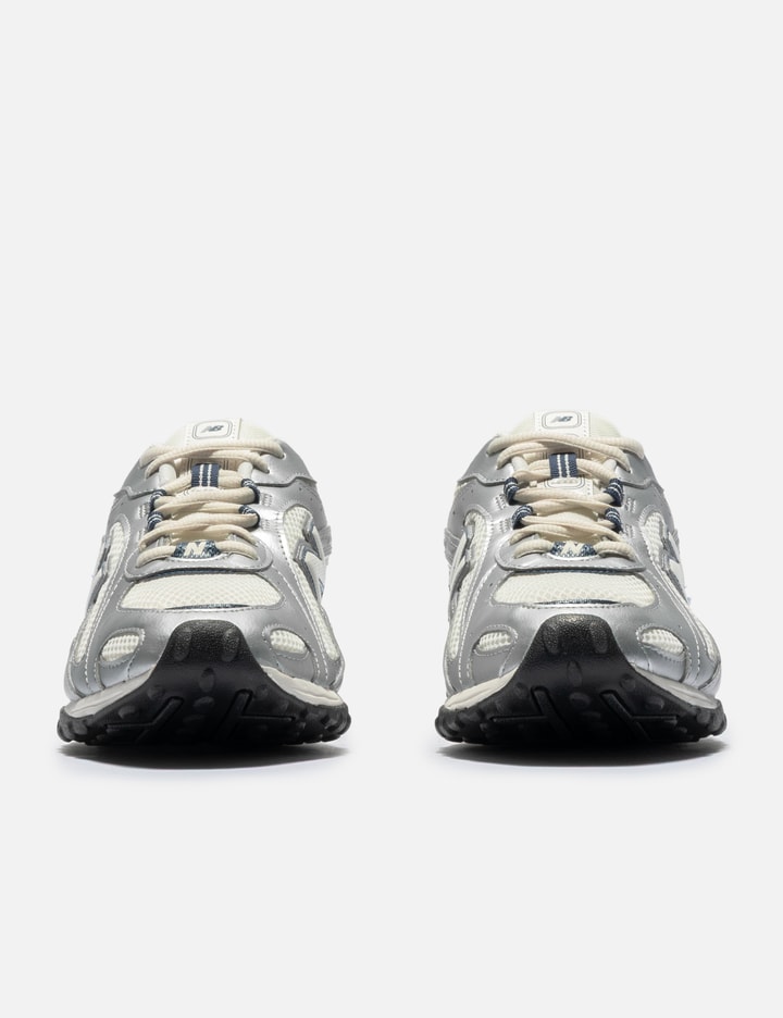 New Balance 204L