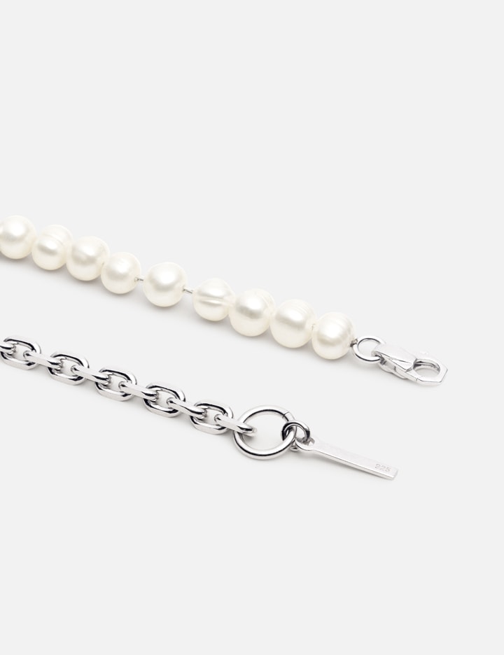 MIDNIGHTFACTORY Chuck Nut W/ Freshwater Pearls Chain Bracelet
