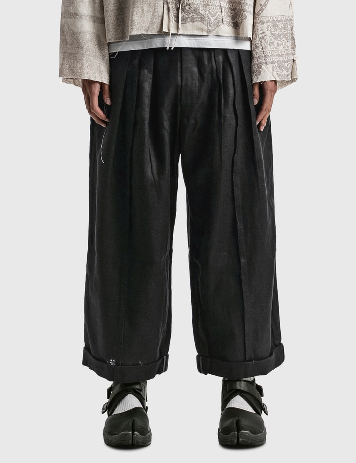 E Cropped Pants Placeholder Image