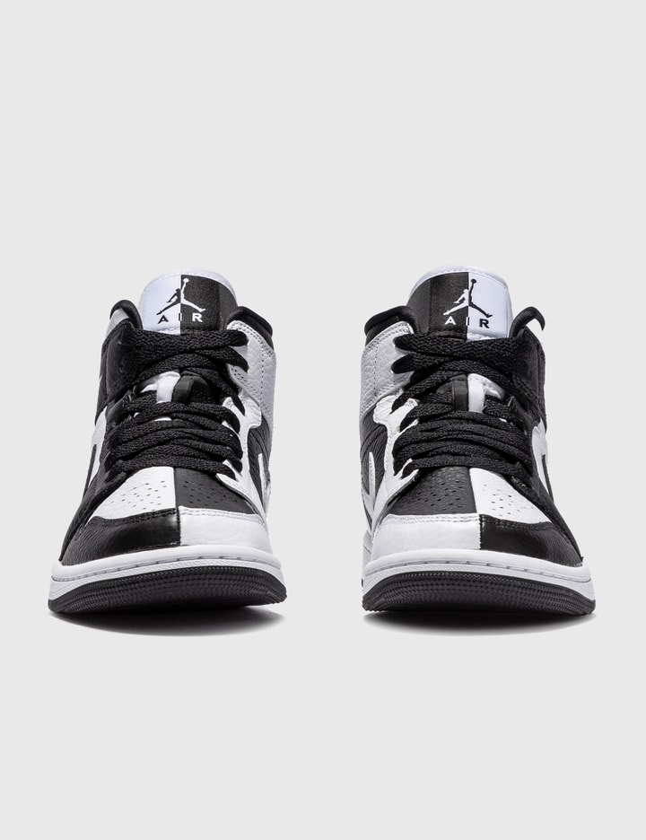 Air Jordan 1 MID SE Placeholder Image