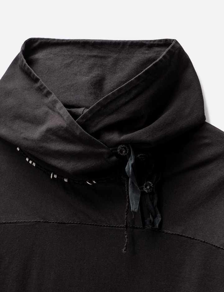 BUTTON HOODIE Placeholder Image