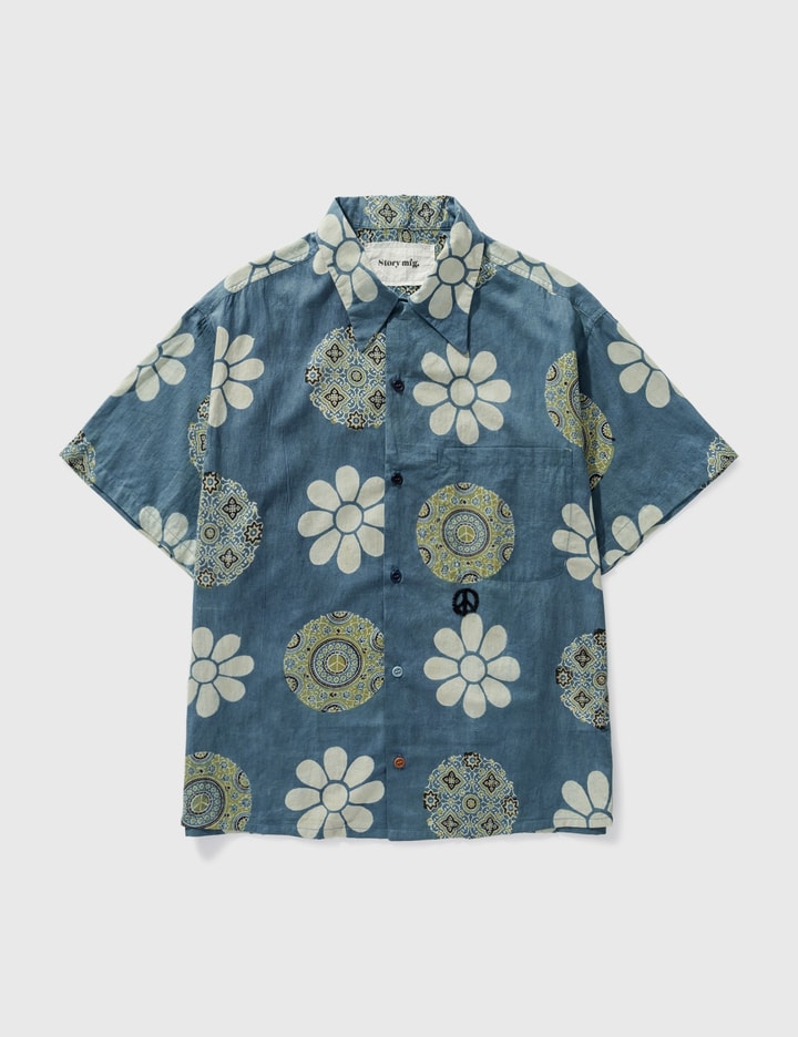 Story Mfg Shore Shirt - Indigo Flower Portrait