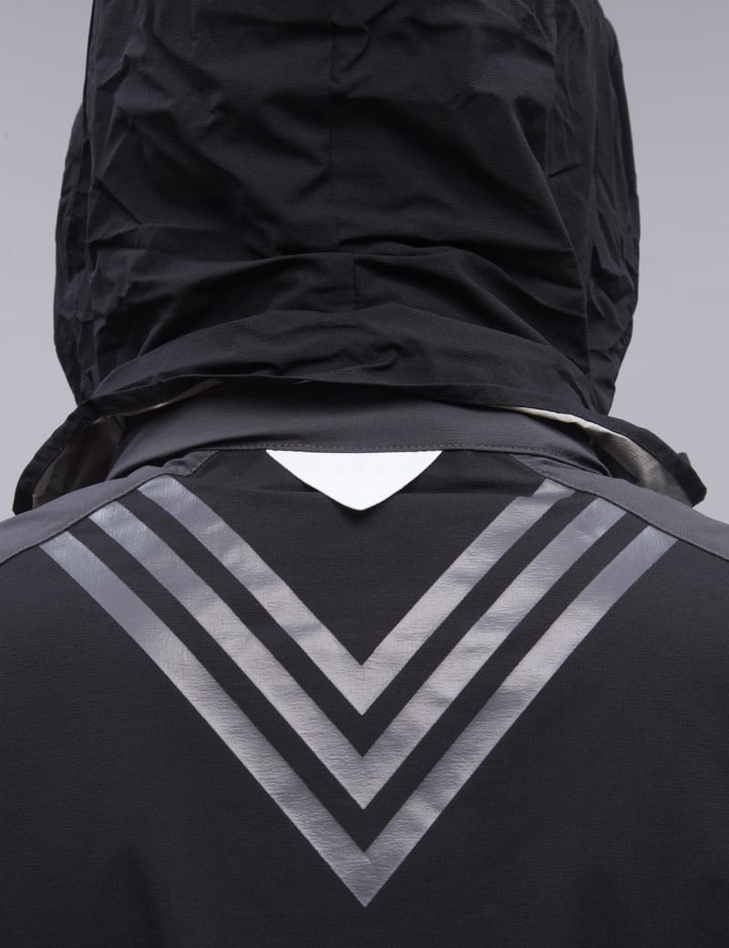 adidas white mountaineering gore tex