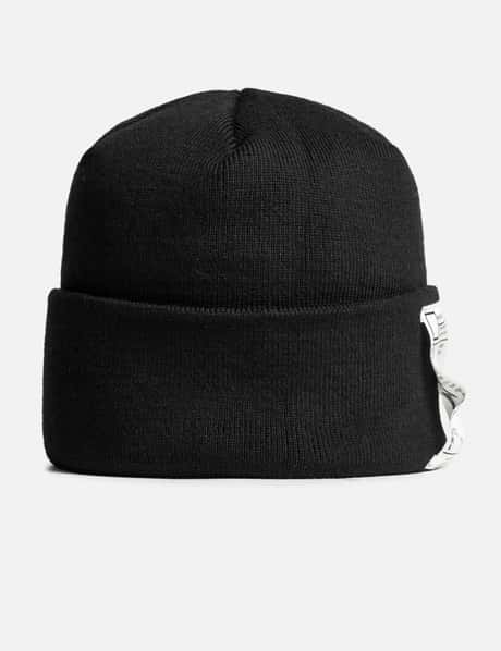 BW Beanie view 6