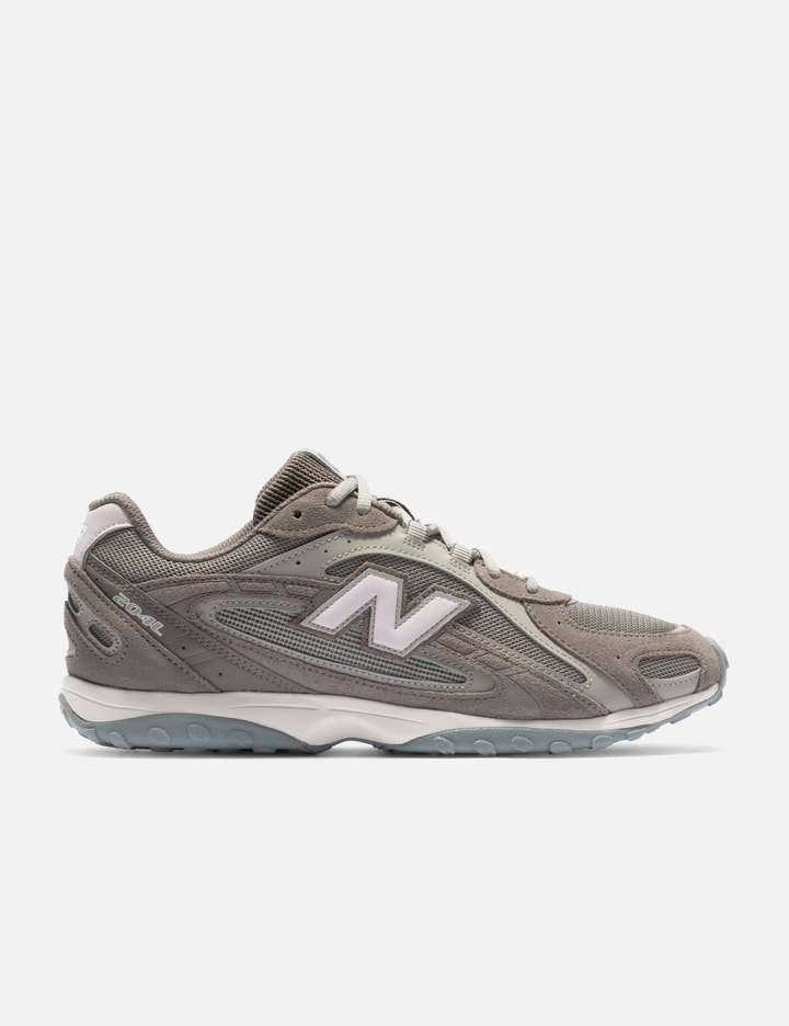 New Balance 204L