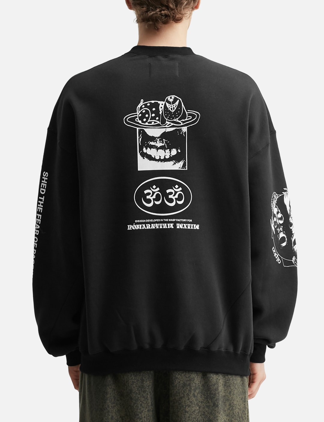 ED Twist Sweat view 16