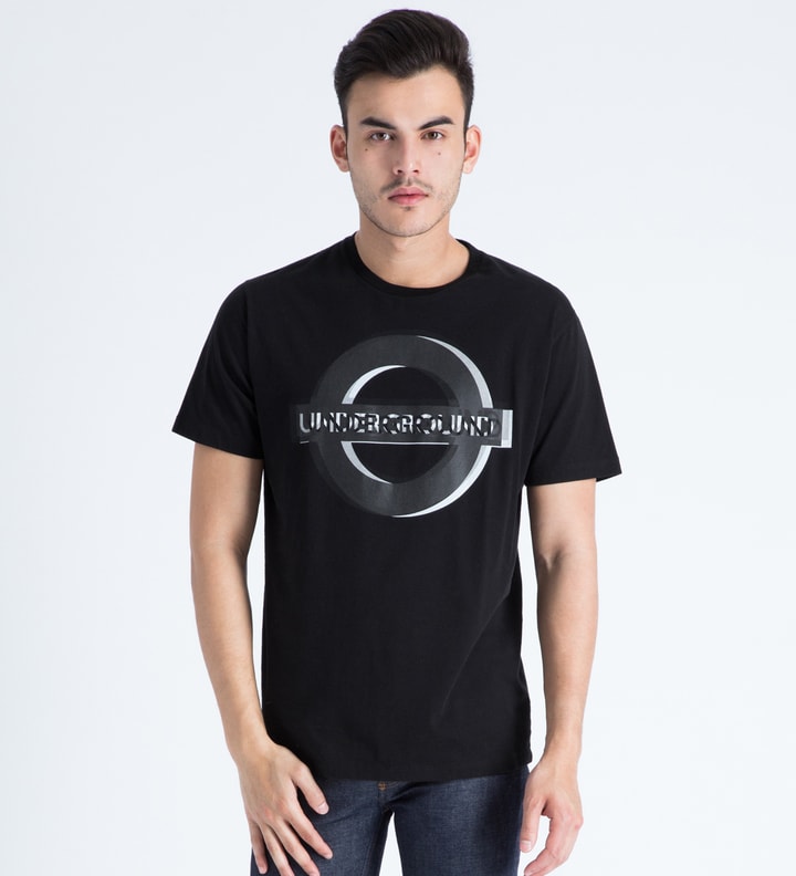 Black Shaking Roundel S/S T-Shirt Placeholder Image