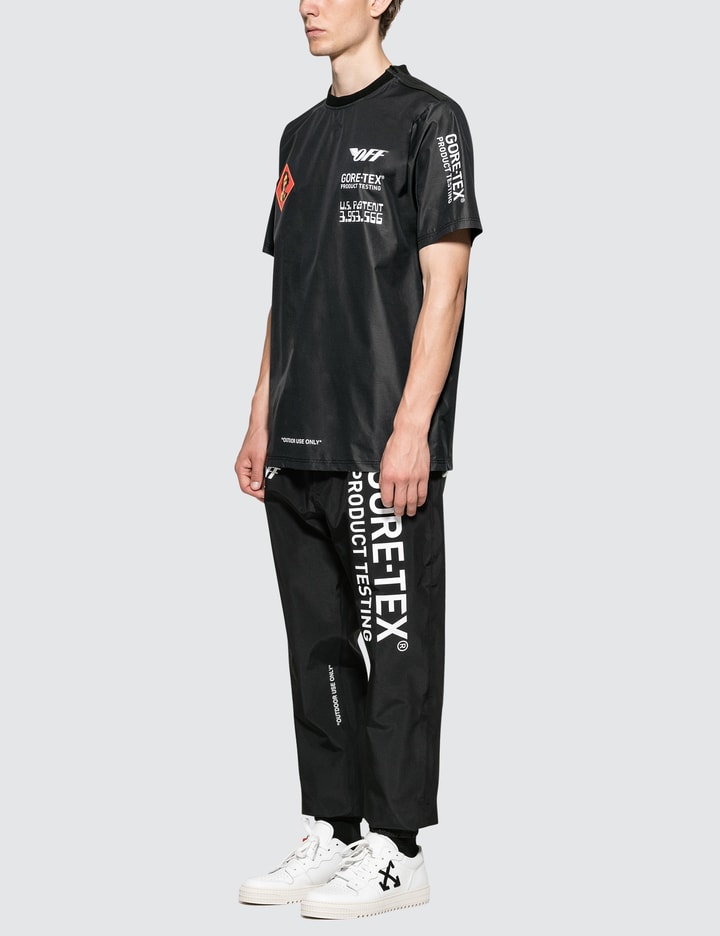 Off-White c/o Virgil Abloh - Off-White™ c/o @goretexstudio design concept  was expand the rules of goretex to make a “t-shirt”, “sweatpants”,  “cross-body bag” and hoodie” amongst traditional outerwear pieces.  @k