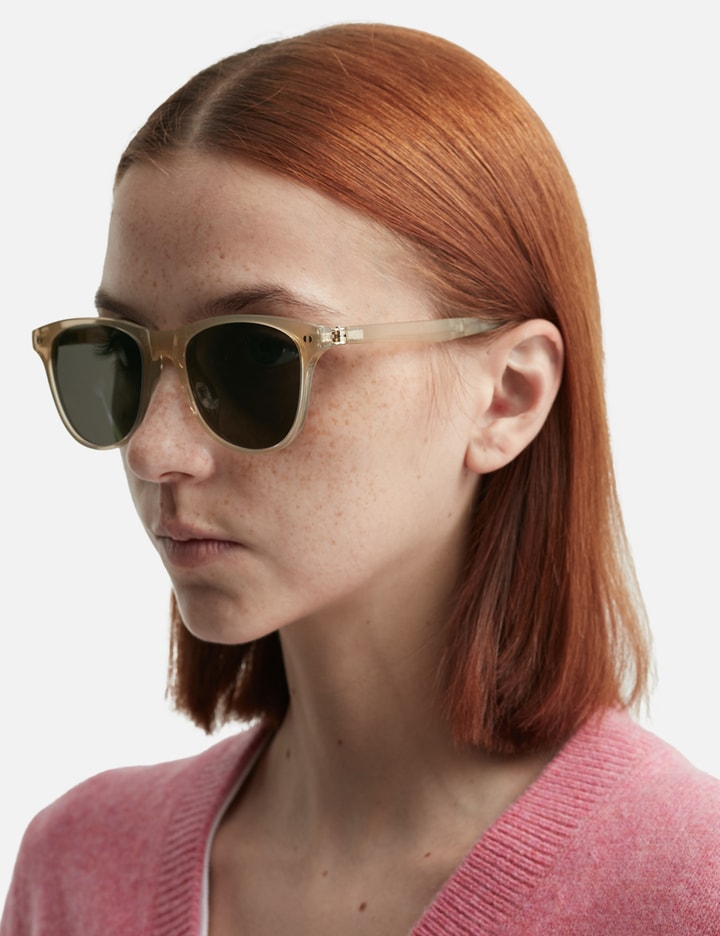 F004 Folding Sunglasses Placeholder Image