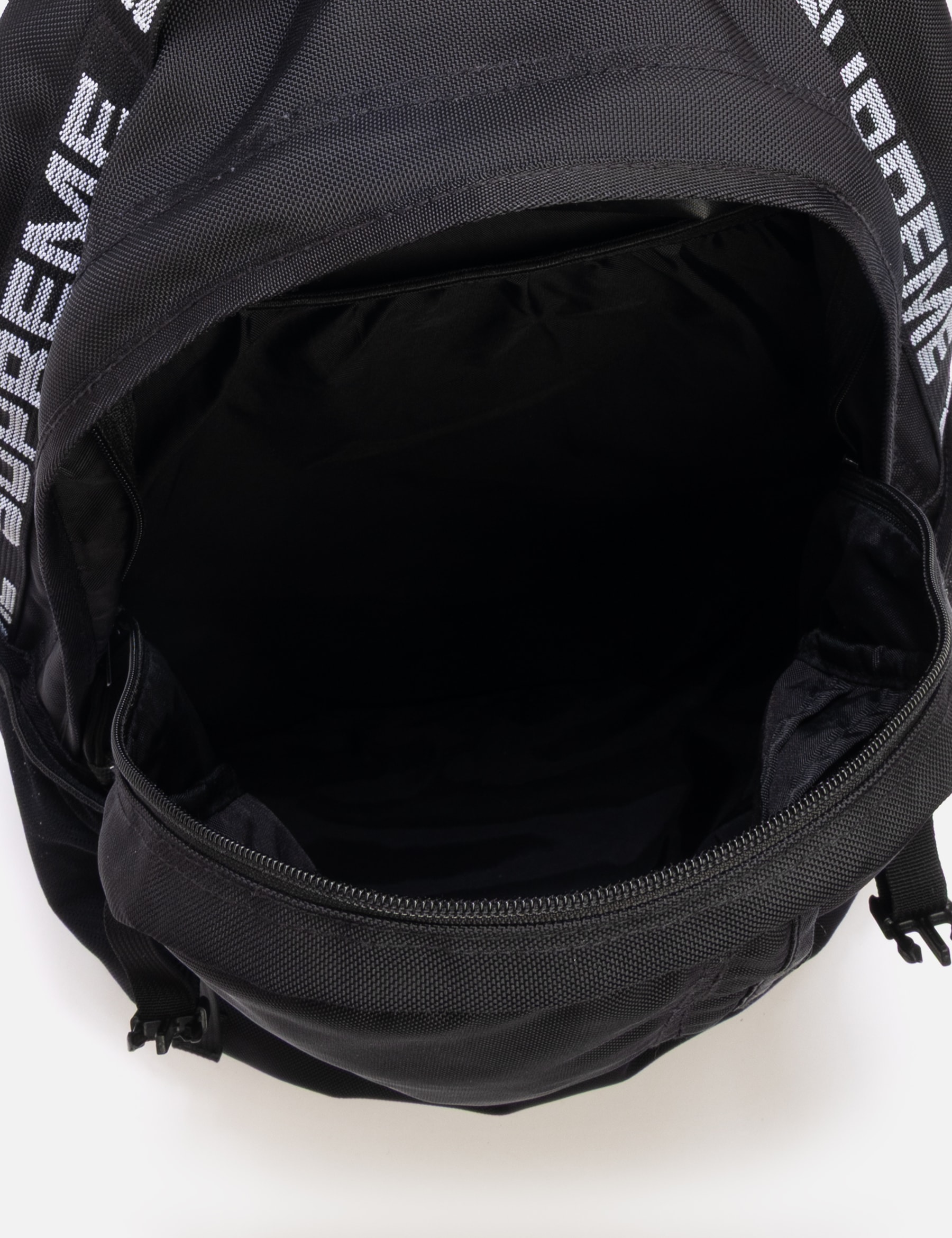 Backpack view 20
