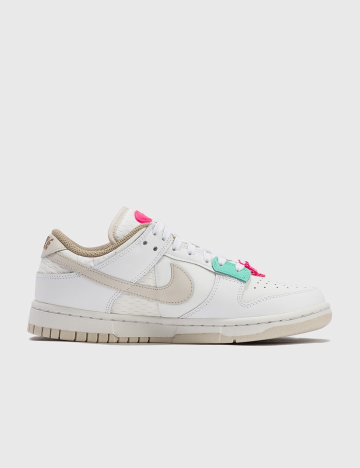 Nike Dunk Low Placeholder Image