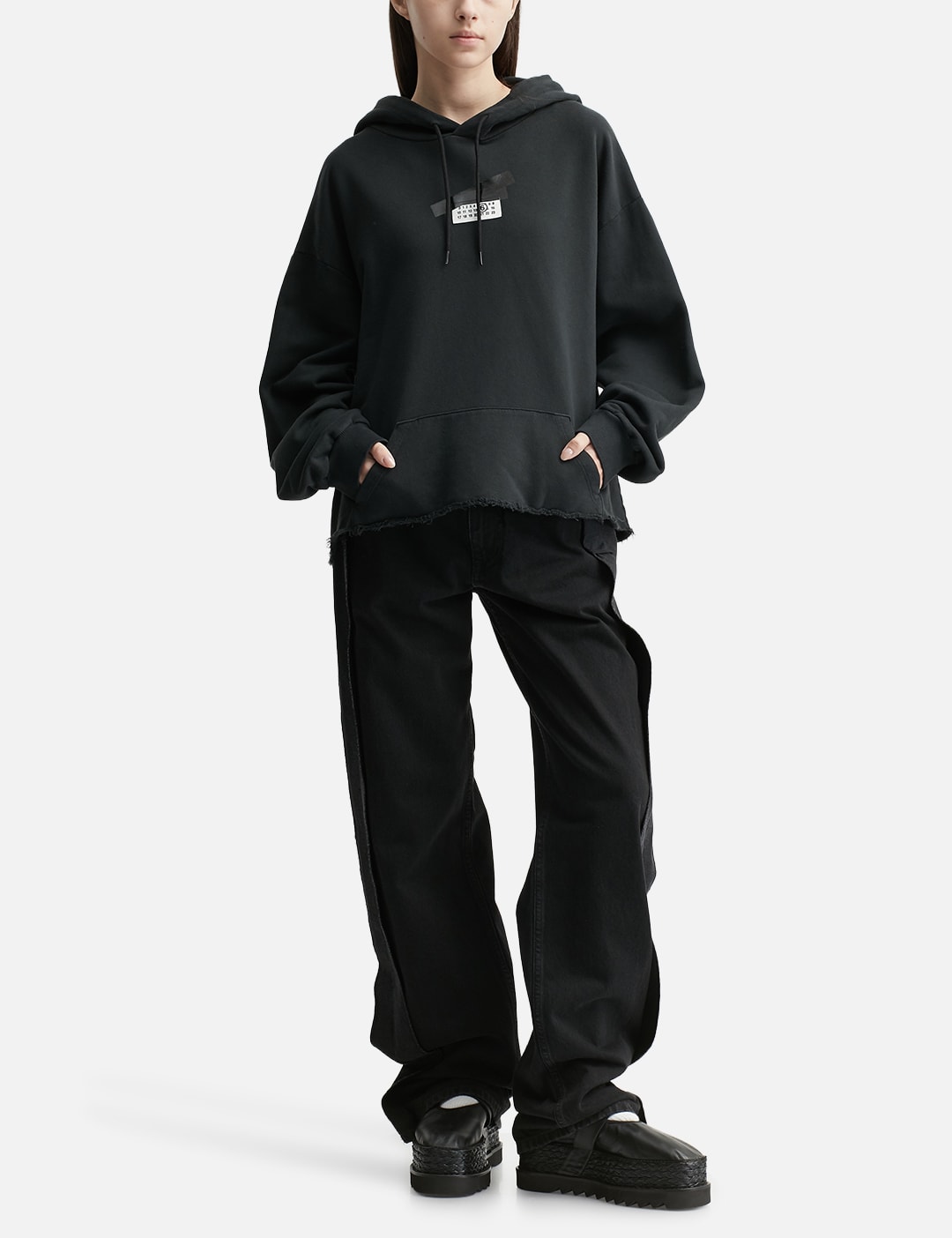 Sweatshirt view 16