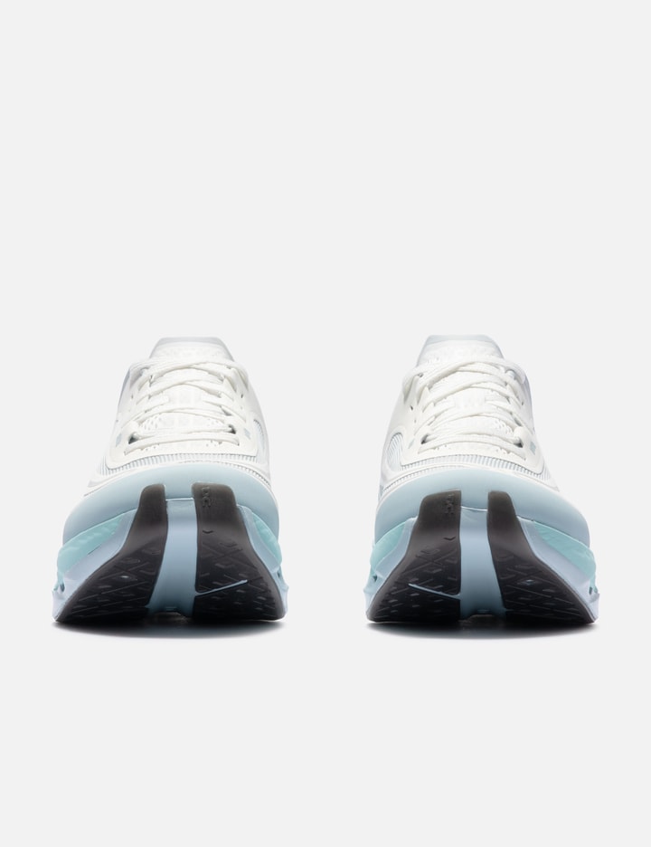 On x Bureau Borsche IKON Cloudflow 5 AD Placeholder Image