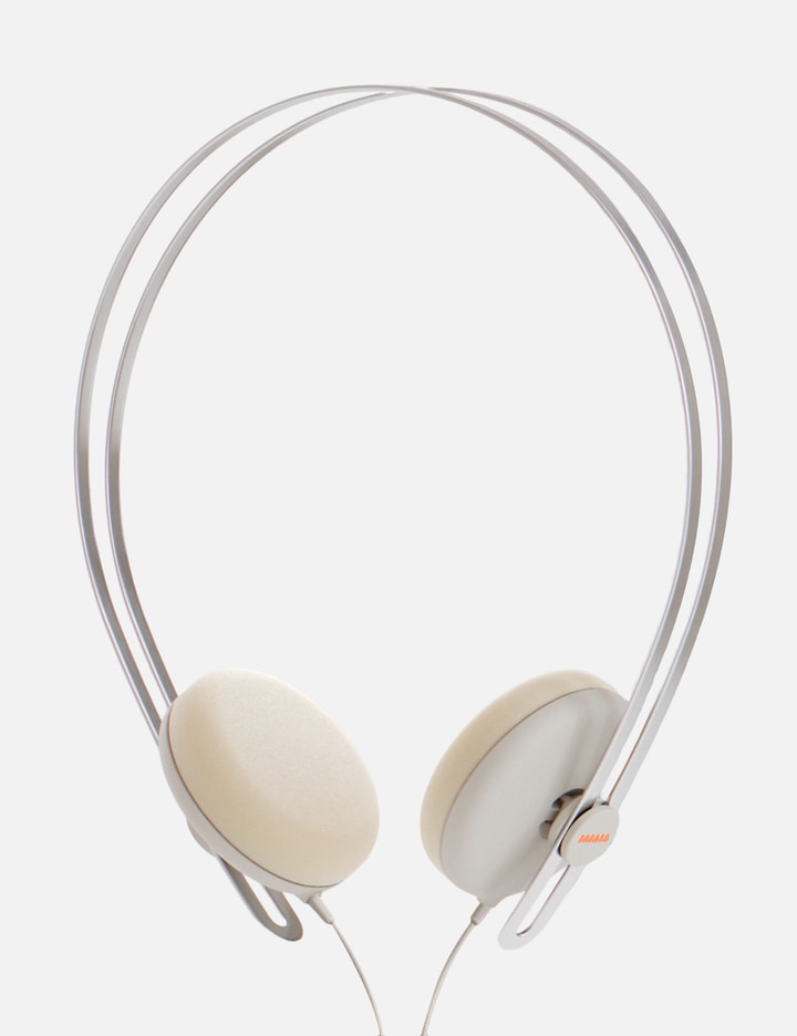 Tracks USB-C