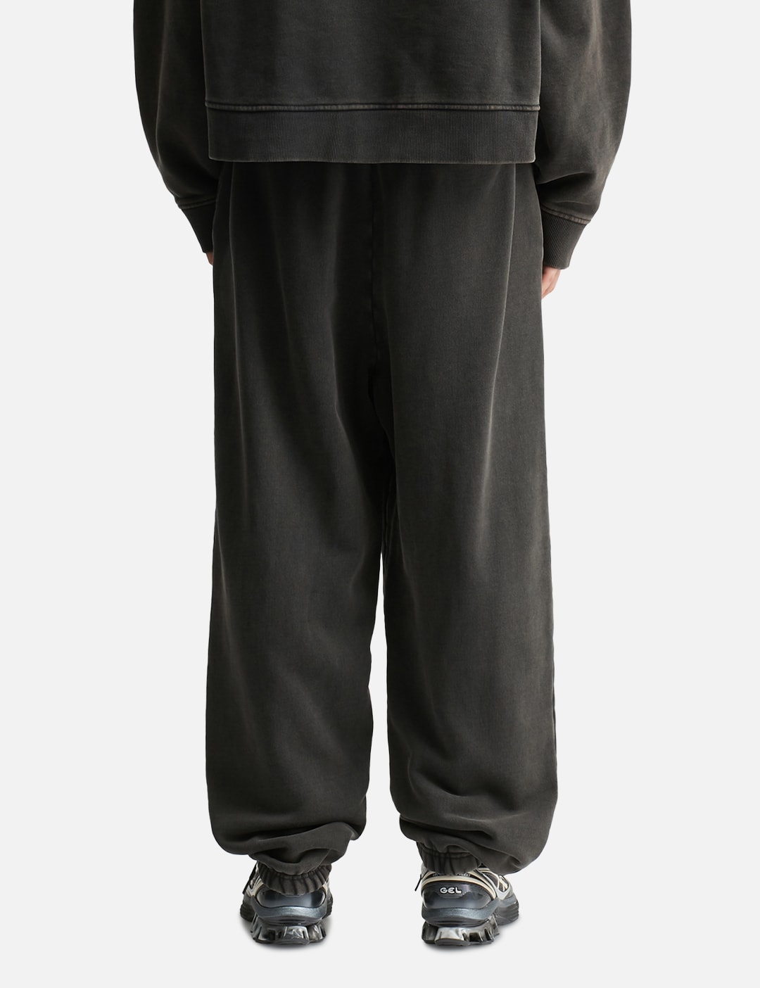 Standard Sweat Washed Black view 19