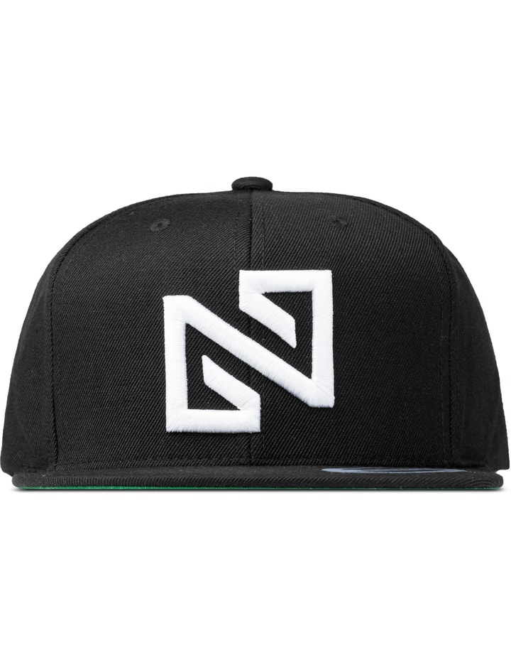 Basic Logo Snapback Placeholder Image