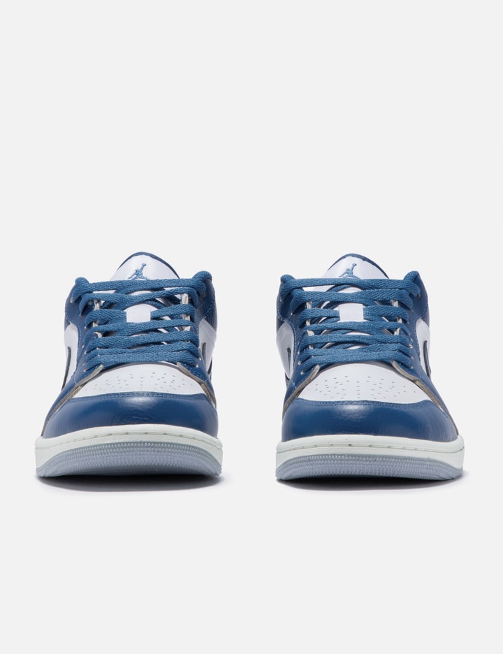 Air Jordan 1 Low SE Placeholder Image