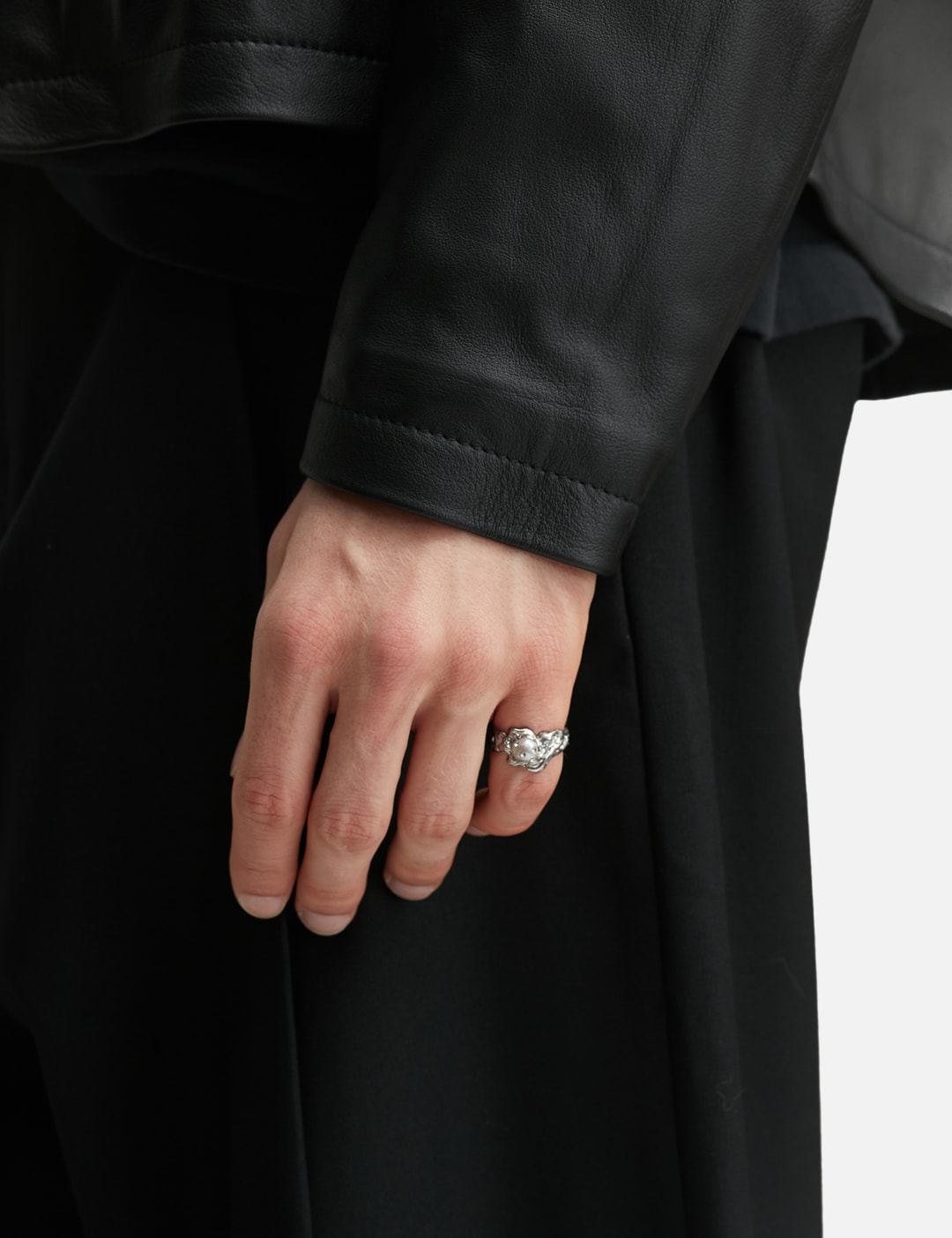 Perla Ring view 12