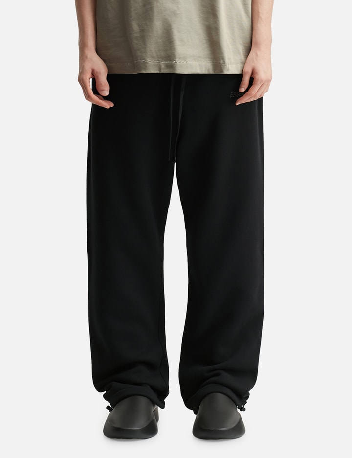 Essentials Relaxed Fleece Sweatpant In Black