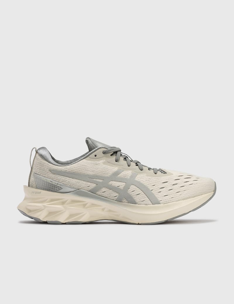 nova blast 2 asics