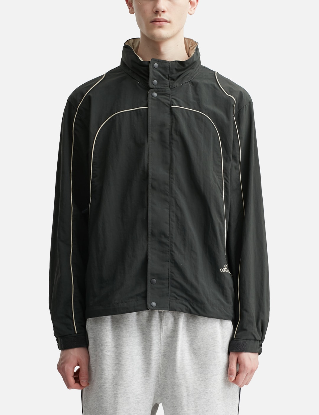 Crescent Windbreaker view 19