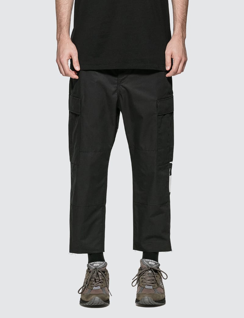 Hem Cut-off Cropped Cargo Pants 