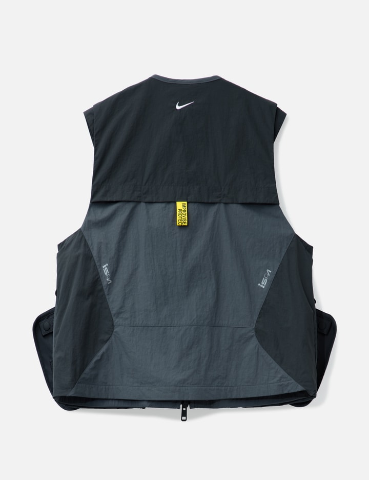 Nike Ispa Vest Placeholder Image