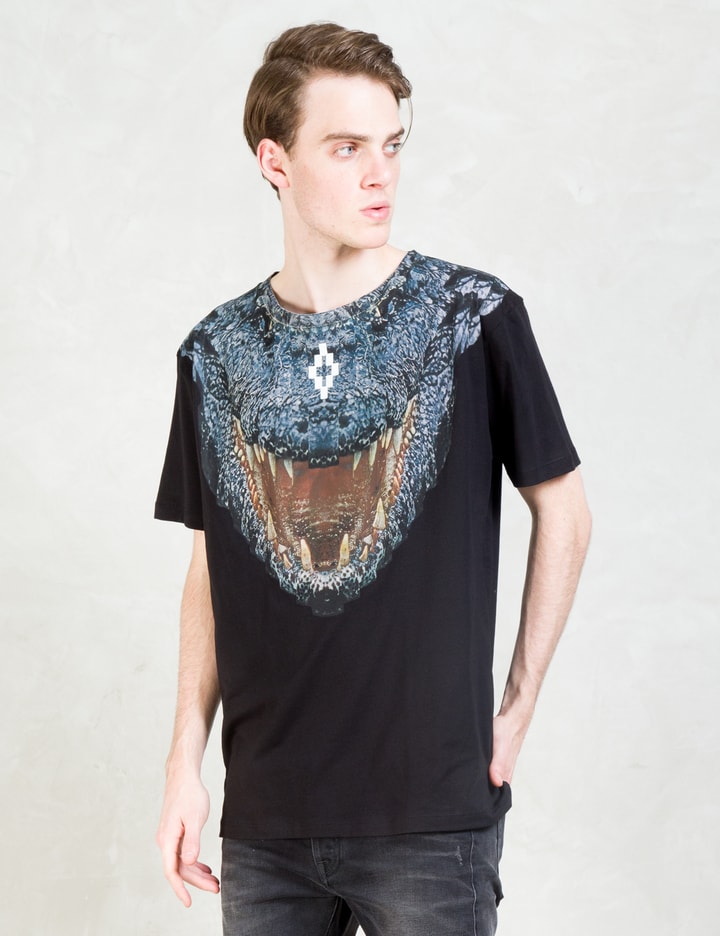 Recoleta T-shirt Placeholder Image