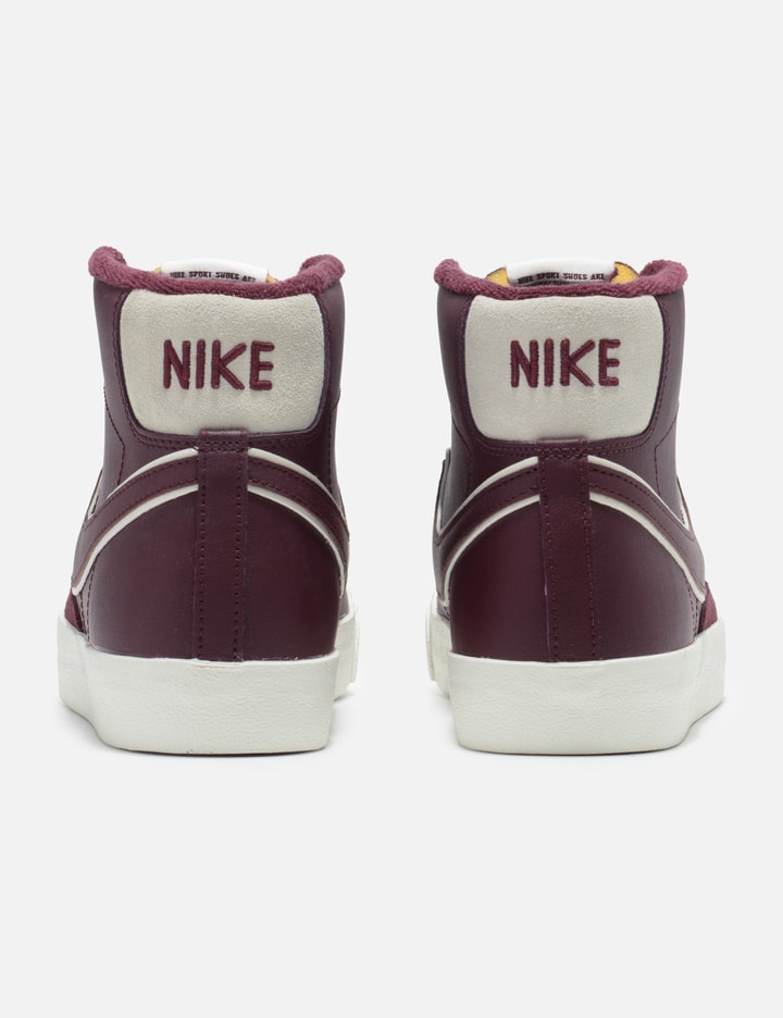 Nike Blazer Mid '77 Premium Placeholder Image