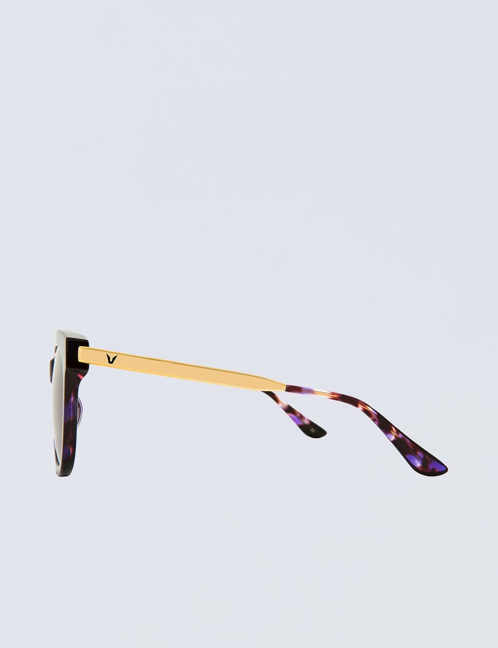 Absente Sunglasses Placeholder Image
