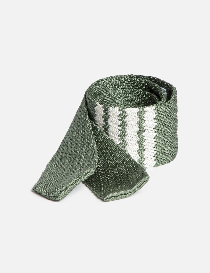 SILK KNIT TIE W/ 4 BAR STRIPES Placeholder Image