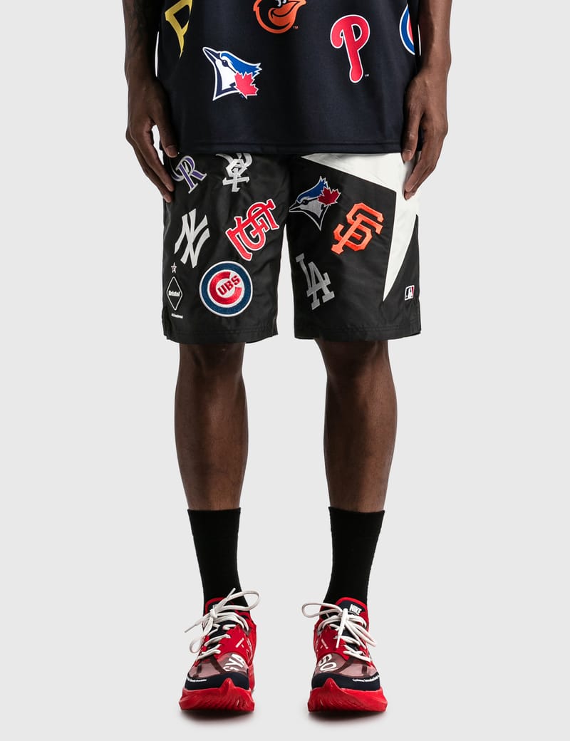 F.C.Real Bristol STAR SHORTS BLACK M 黒｜ショートパンツ