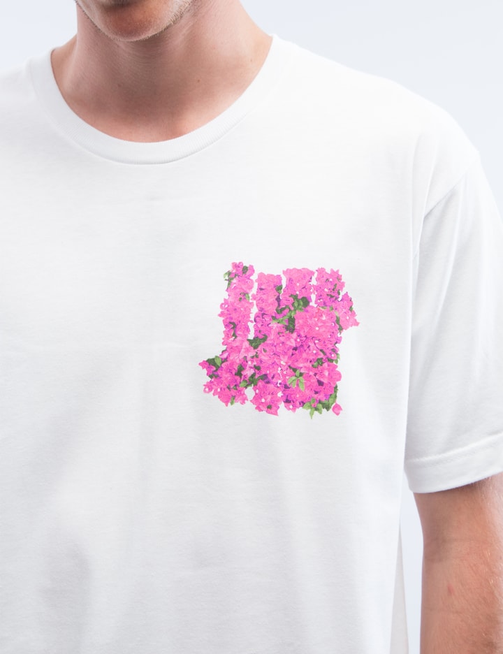 Flores T-Shirt Placeholder Image