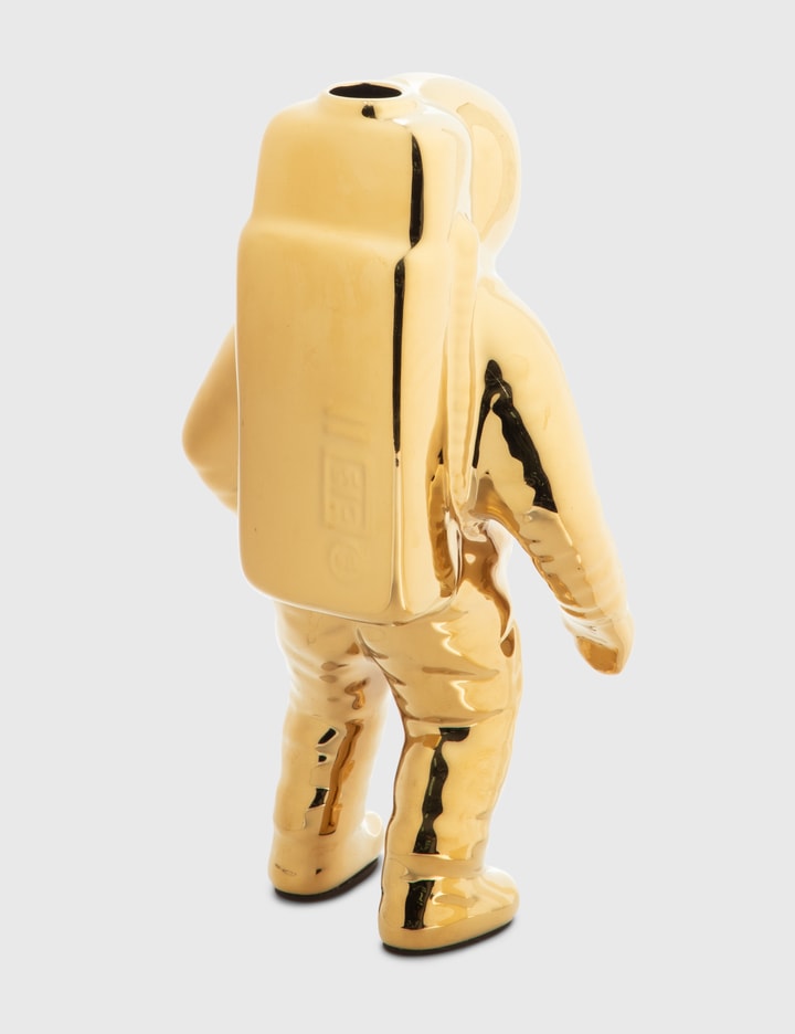 Starman Vase – Gold Placeholder Image