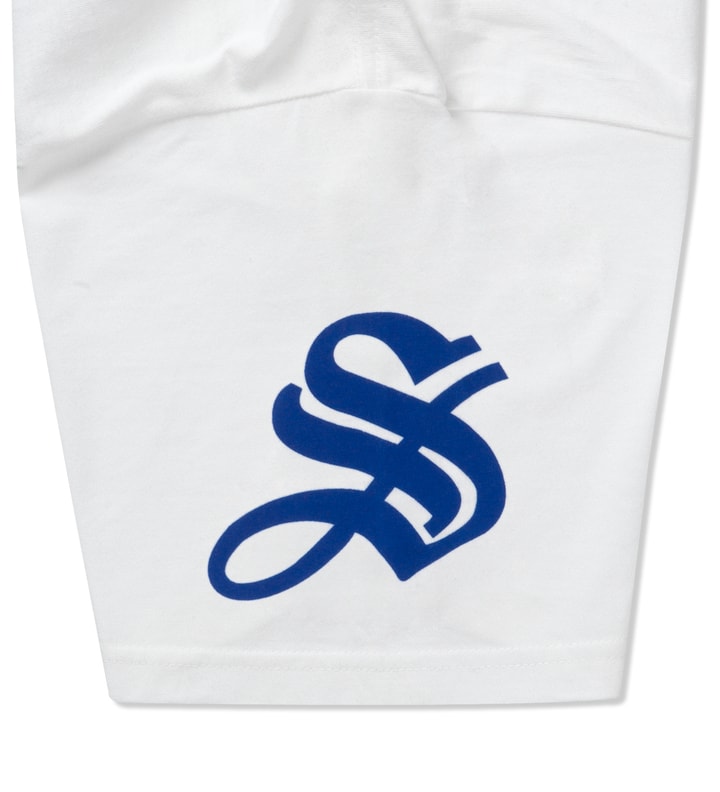 White/Red LA 80 T-Shirt Placeholder Image
