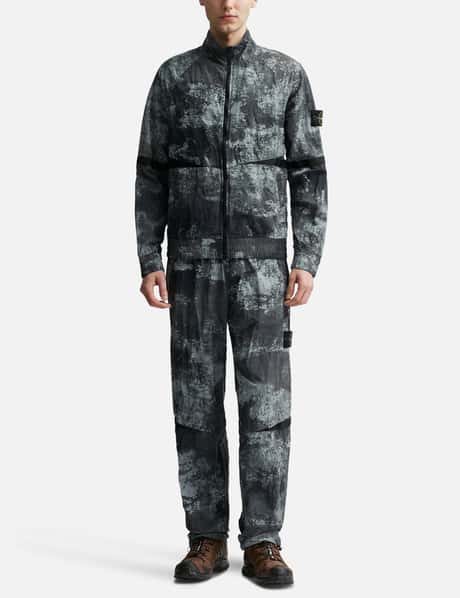 Stone Island - Dissolving Grid Camo On Econyl® Regenerated Nylon 