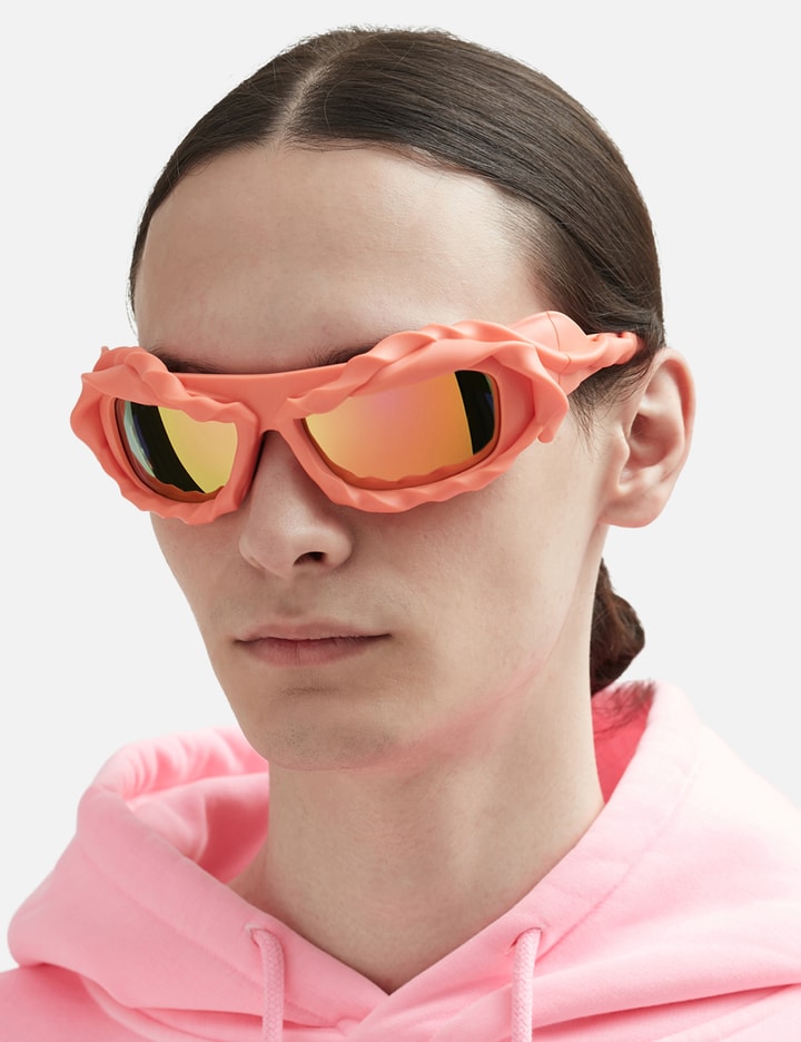 イスト サングラス Placeholder Image