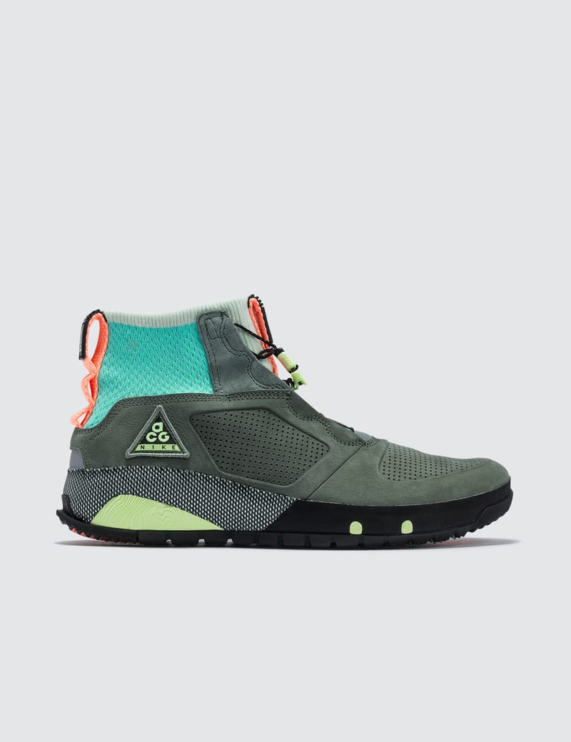 nike acg ruckel ridge